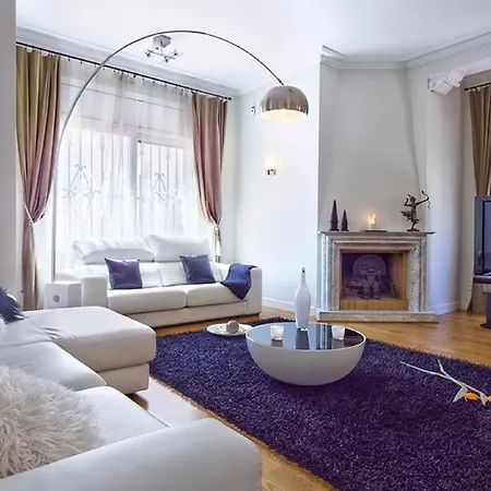 Exclusive Comfortable Villa With Jacuzzi Villa *